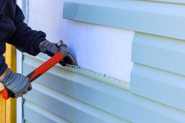 Reliable Emergency Siding Repair contractor in Chester, VA by Creative Siding